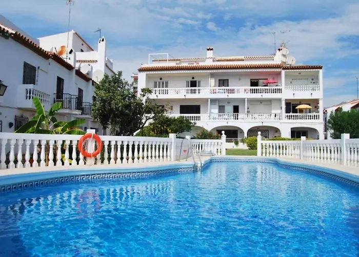 Hacienda 22 Menyber Casa de Férias Nerja