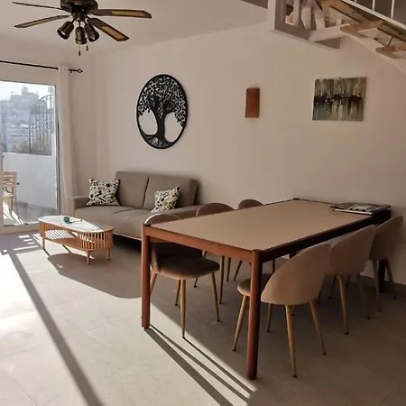 Hacienda 22 Menyber Nerja