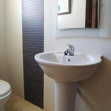 Hacienda 22 Menyber * Нерха