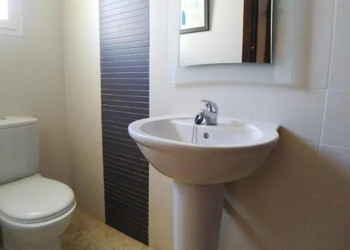 Hacienda 22 Menyber * Nerja