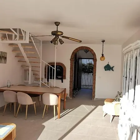 Hacienda 22 Menyber Vakantiehuis Nerja